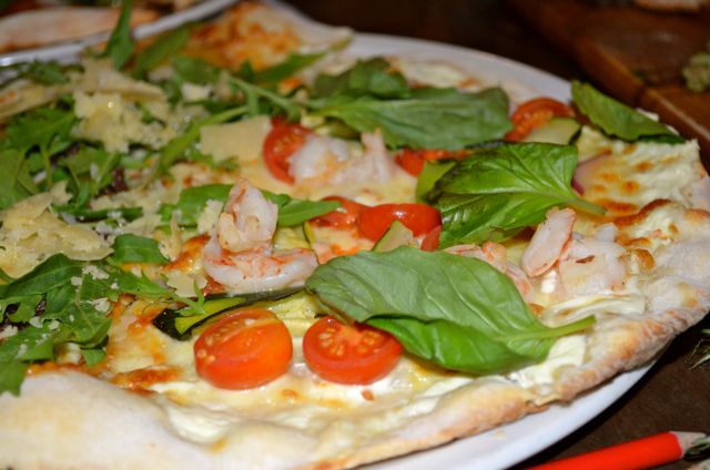 The Burrow - Life Aquatic pizza