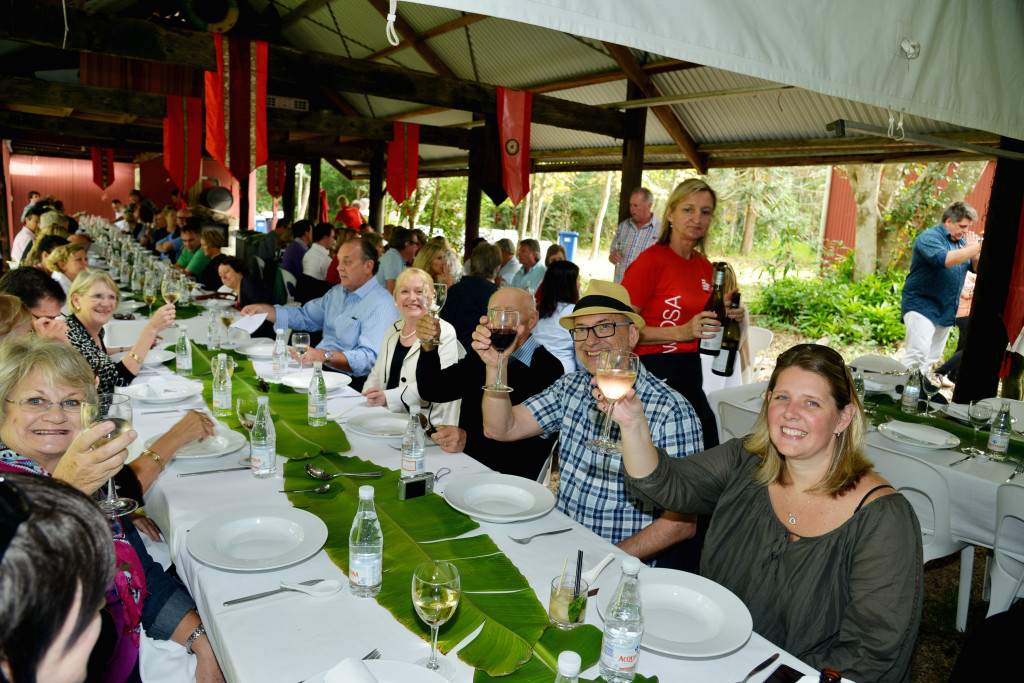 Garnisha Spice Farm Crowd Photo