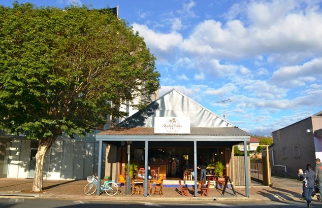 Shady-Palms Cafe and Bar