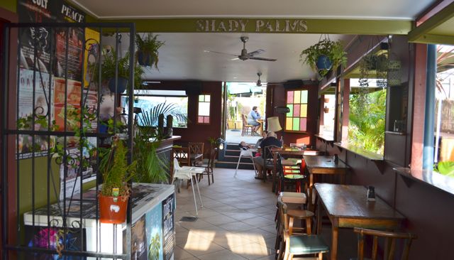 Shady Palms Cafe05